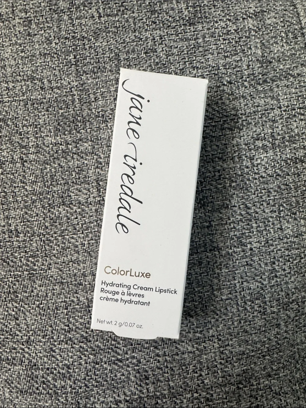 jane iredale colorluxe Hydrating Cream Lipstick in White Box new Bordeaux